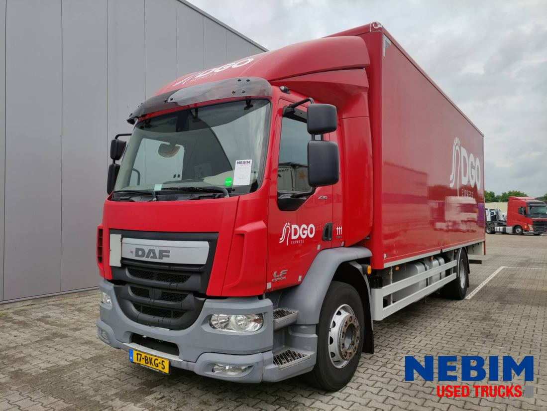 DAF LF 230 4x2 19.000Kg - 2200Kg Taillift - Koffer LKW: das Bild 1 DAF LF 230 4x2 19.000Kg - 2200Kg Taillift - Koffer LKW: das Bild 1