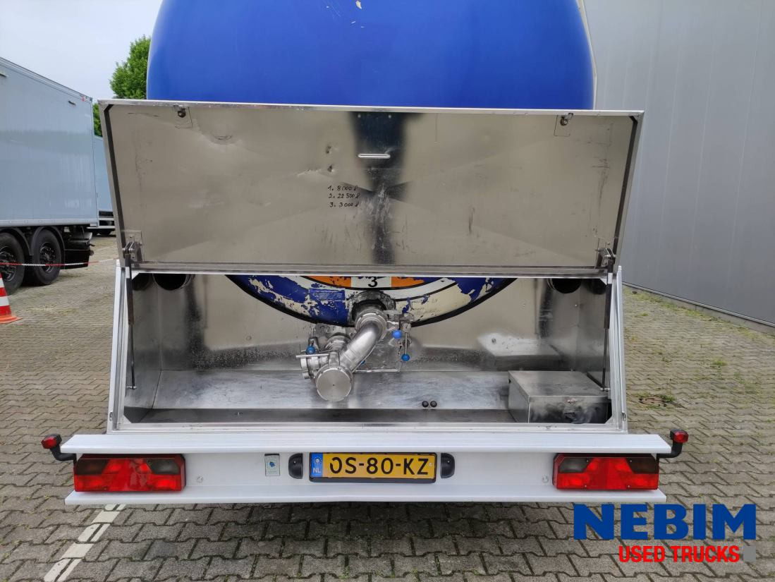 Feldbinder TSA 33.3-3 - 3 comp. 8.000 / 22.500 / 3.000 Ltr. - Tankauflieger: das Bild 3 Feldbinder TSA 33.3-3 - 3 comp. 8.000 / 22.500 / 3.000 Ltr. - Tankauflieger: das Bild 3