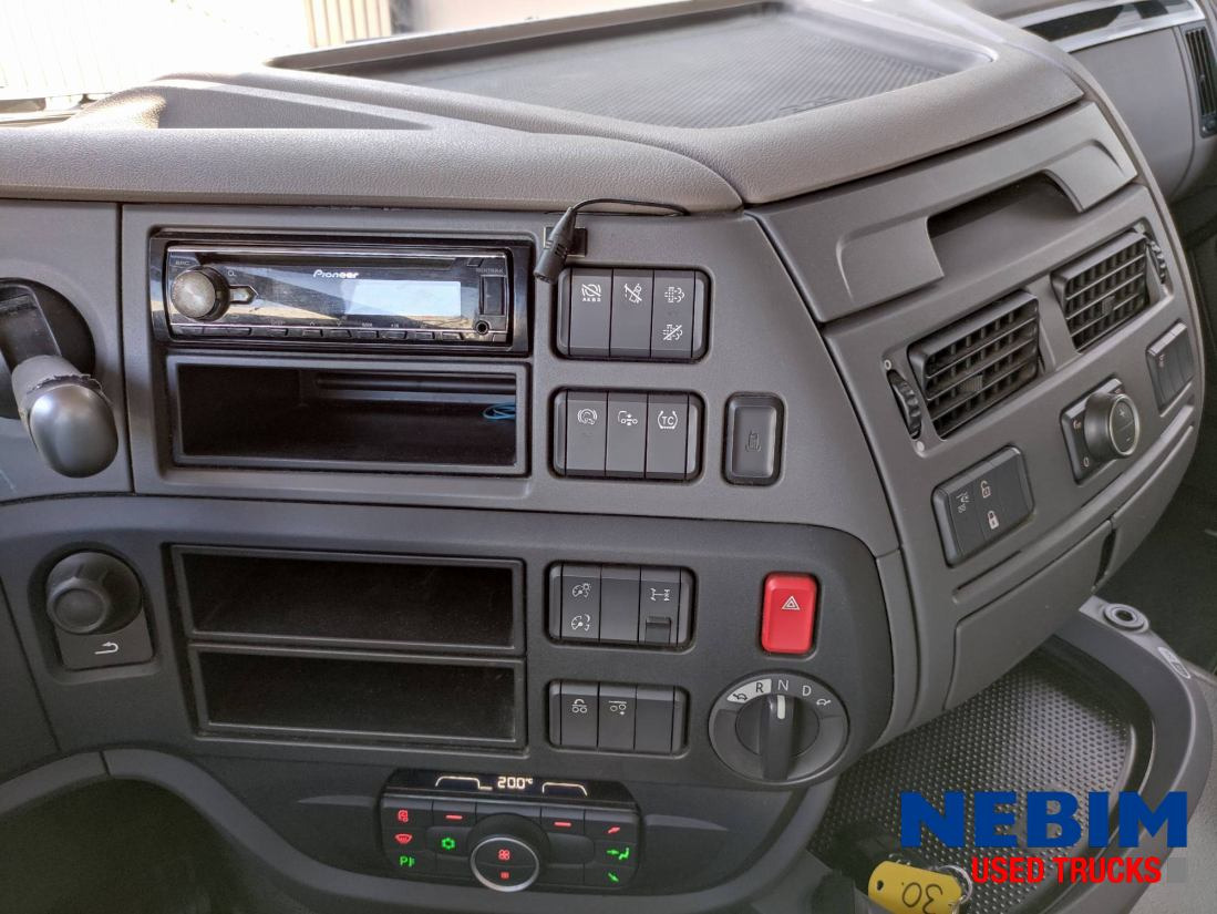 DAF XF 450 6x2 FTG 510.880Km - ADR/VLG - AT - Sattelzugmaschine: das Bild 5 DAF XF 450 6x2 FTG 510.880Km - ADR/VLG - AT - Sattelzugmaschine: das Bild 5