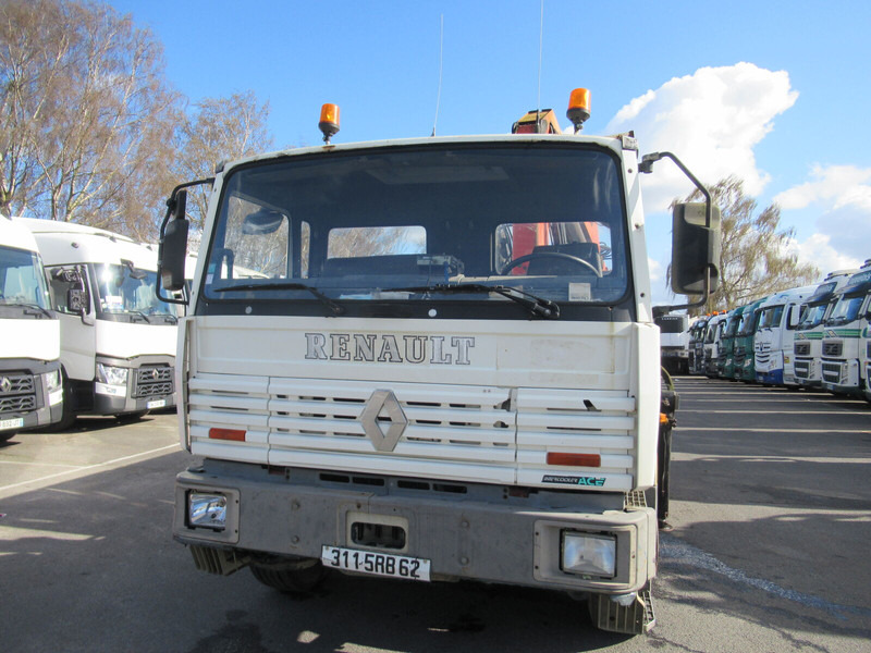 Renault G300 - Pritsche LKW, Autokran: das Bild 2 Renault G300 - Pritsche LKW, Autokran: das Bild 2