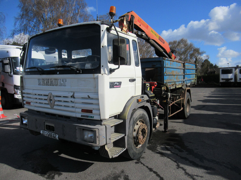 Renault G300 - Pritsche LKW, Autokran: das Bild 3 Renault G300 - Pritsche LKW, Autokran: das Bild 3