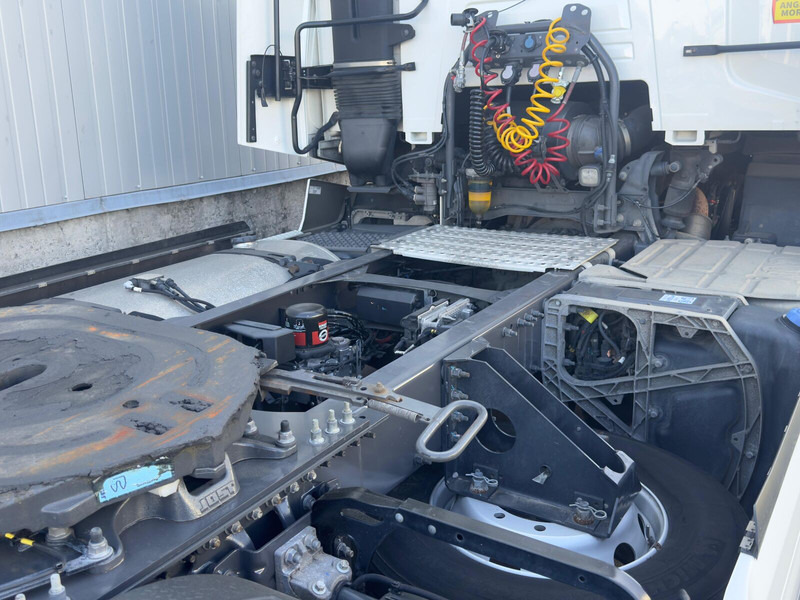 Renault T440 - Sattelzugmaschine: das Bild 5 Renault T440 - Sattelzugmaschine: das Bild 5
