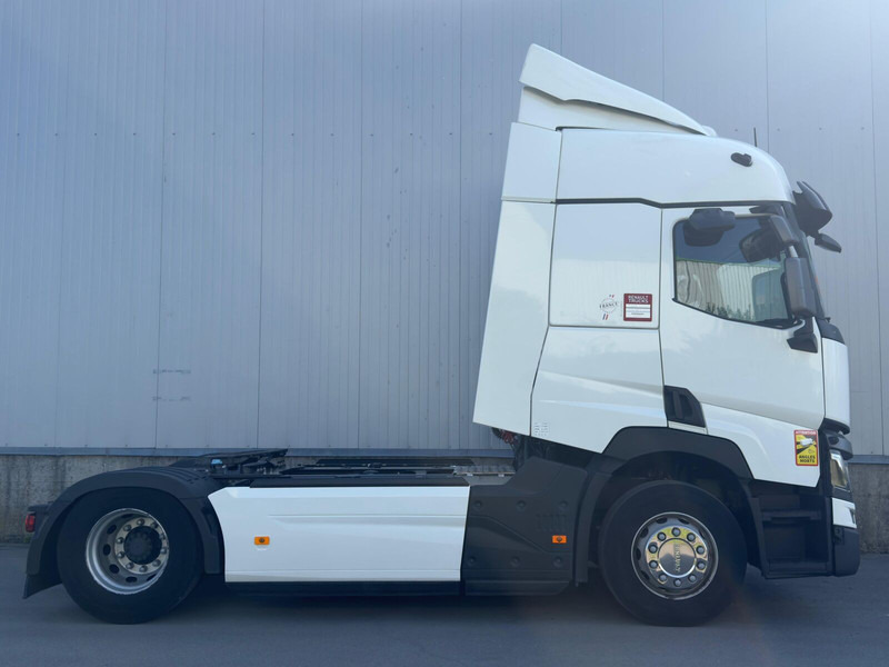 Renault T440 - Sattelzugmaschine: das Bild 2 Renault T440 - Sattelzugmaschine: das Bild 2