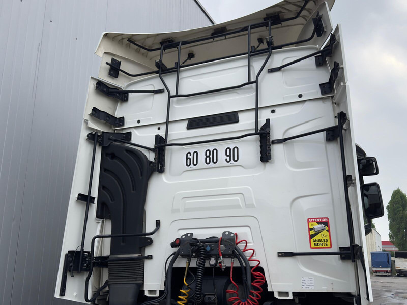 Renault T440 - Sattelzugmaschine: das Bild 4 Renault T440 - Sattelzugmaschine: das Bild 4