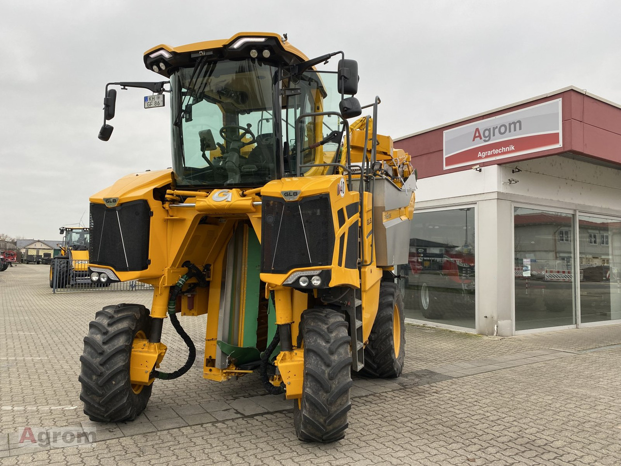 Gregoire GL 8.6 - Traubenvollernter: das Bild 1 Gregoire GL 8.6 - Traubenvollernter: das Bild 1