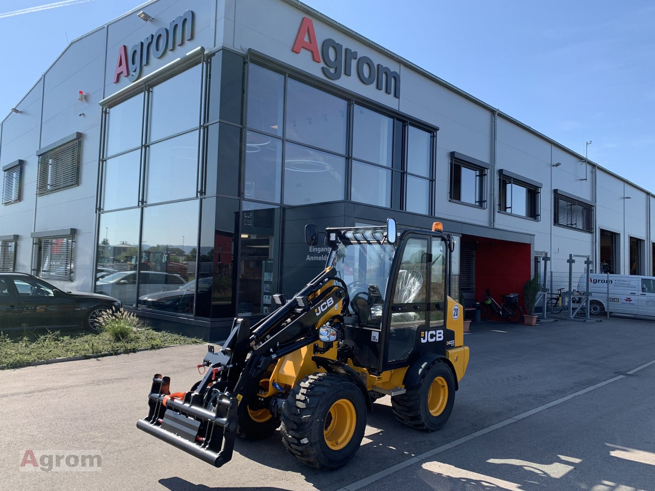 JCB 403 Plus - Hoflader: das Bild 1 JCB 403 Plus - Hoflader: das Bild 1
