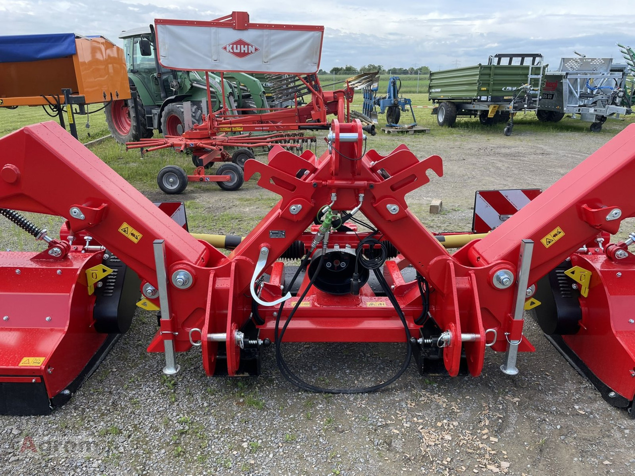 Tehnos MU2Z 840R - Schlegelmäher/ Mulcher: das Bild 5 Tehnos MU2Z 840R - Schlegelmäher/ Mulcher: das Bild 5