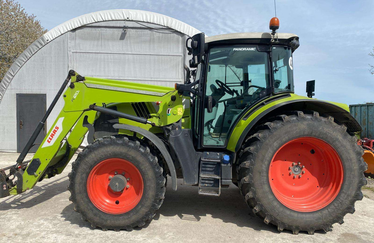 Claas Arion 440 su Claaas front.kr. - Traktor: das Bild 4 Claas Arion 440 su Claaas front.kr. - Traktor: das Bild 4