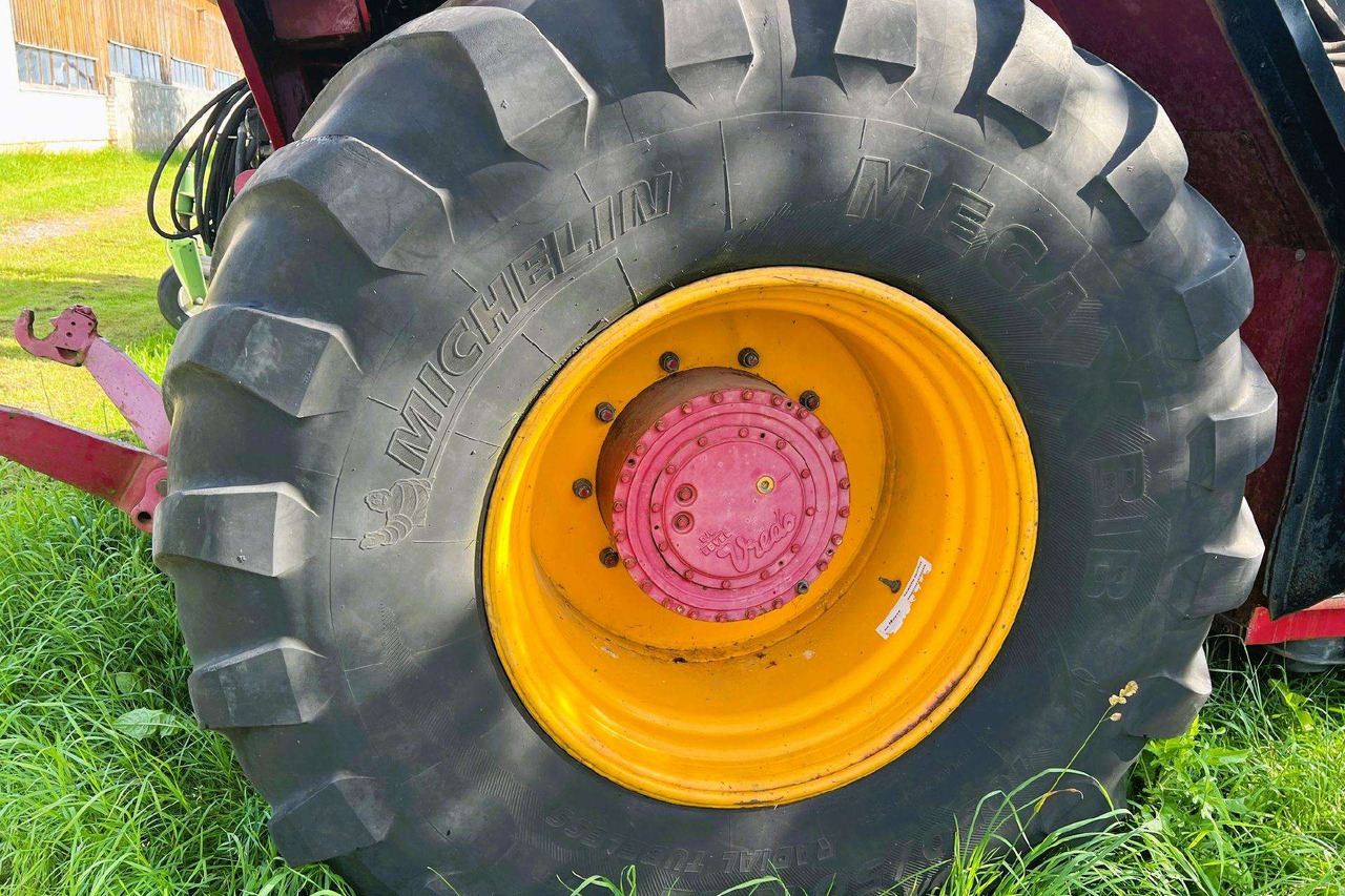 -Kita- Vredo Greentec VT3326 - Traktor: das Bild 4 -Kita- Vredo Greentec VT3326 - Traktor: das Bild 4