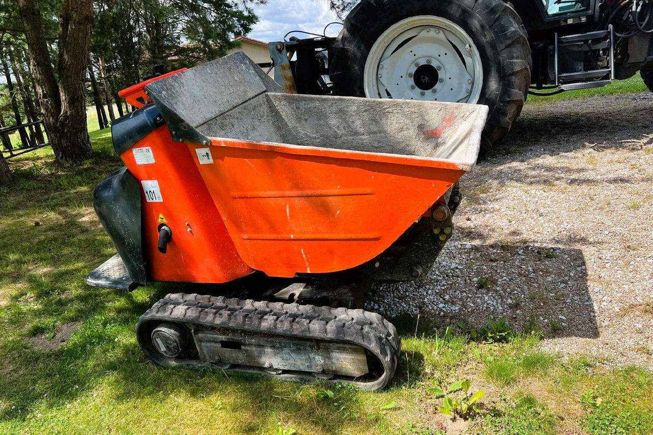 Kubota KC70 - Mini-Kipper: das Bild 1 Kubota KC70 - Mini-Kipper: das Bild 1
