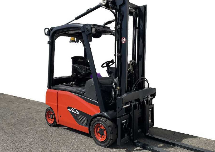 Linde E 16 P-02 - Elektrostapler: das Bild 1 Linde E 16 P-02 - Elektrostapler: das Bild 1