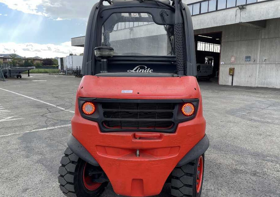 Linde H 40 D-02 senza montante - Dieselstapler: das Bild 3 Linde H 40 D-02 senza montante - Dieselstapler: das Bild 3