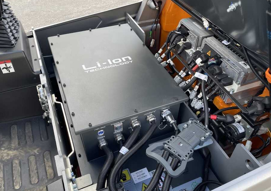 Still RCE 15 Li-Ion (NUOVO) - Elektrostapler: das Bild 4 Still RCE 15 Li-Ion (NUOVO) - Elektrostapler: das Bild 4