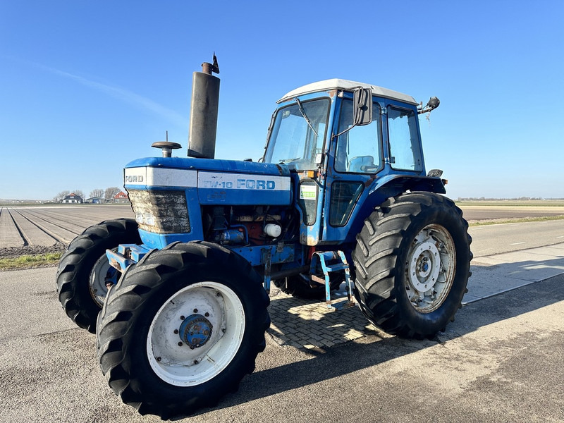 Ford TW-10 - Traktor: das Bild 1 Ford TW-10 - Traktor: das Bild 1