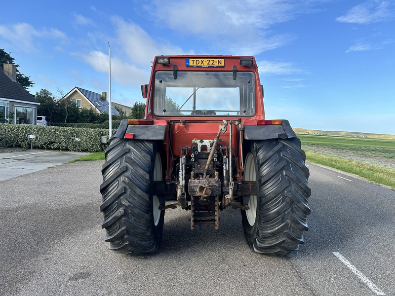 Traktor New Holland 100-90 DT: das Bild 9