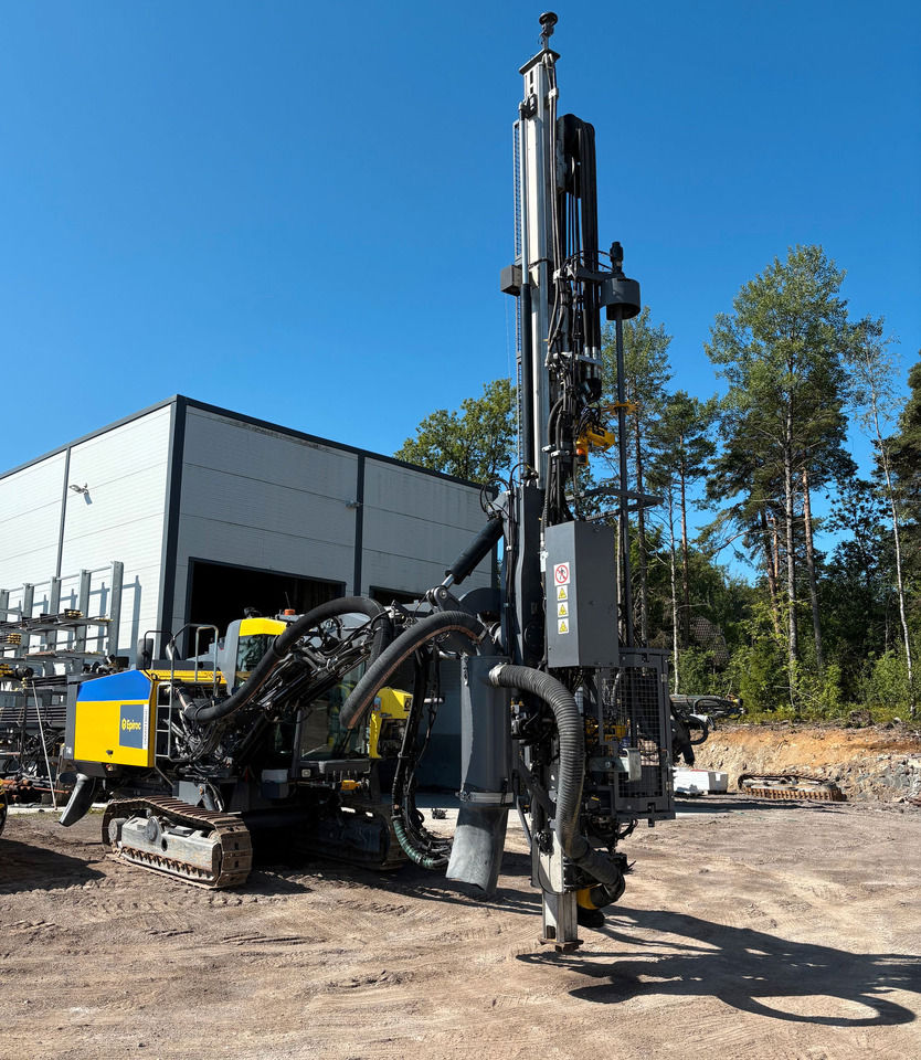 Atlas Copco (Epiroc) SmartROC T40MK2-11 - Bohrgerät: das Bild 4 Atlas Copco (Epiroc) SmartROC T40MK2-11 - Bohrgerät: das Bild 4