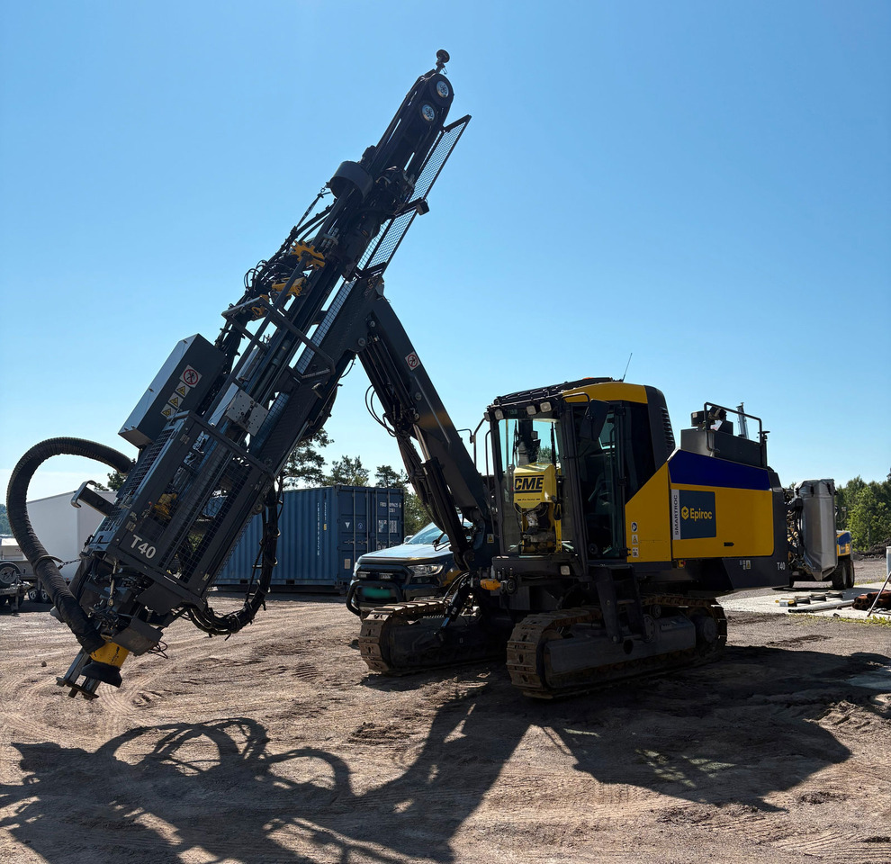 Atlas Copco (Epiroc) SmartROC T40MK2-11 - Bohrgerät: das Bild 2 Atlas Copco (Epiroc) SmartROC T40MK2-11 - Bohrgerät: das Bild 2