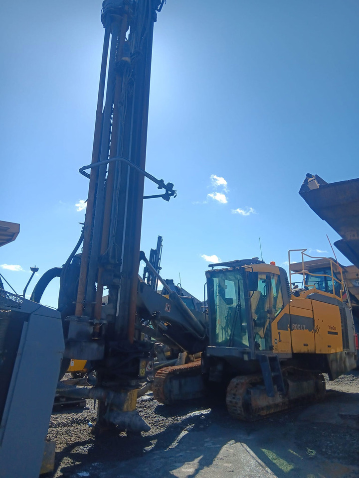 Atlas Copco ROC L7 (40)CR - Bohrgerät: das Bild 1 Atlas Copco ROC L7 (40)CR - Bohrgerät: das Bild 1