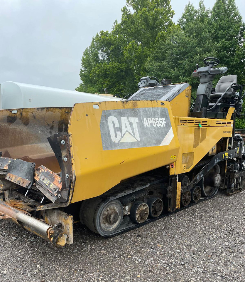 Caterpillar AP655F - Asphaltfertiger/ Straßenfertiger: das Bild 1 Caterpillar AP655F - Asphaltfertiger/ Straßenfertiger: das Bild 1