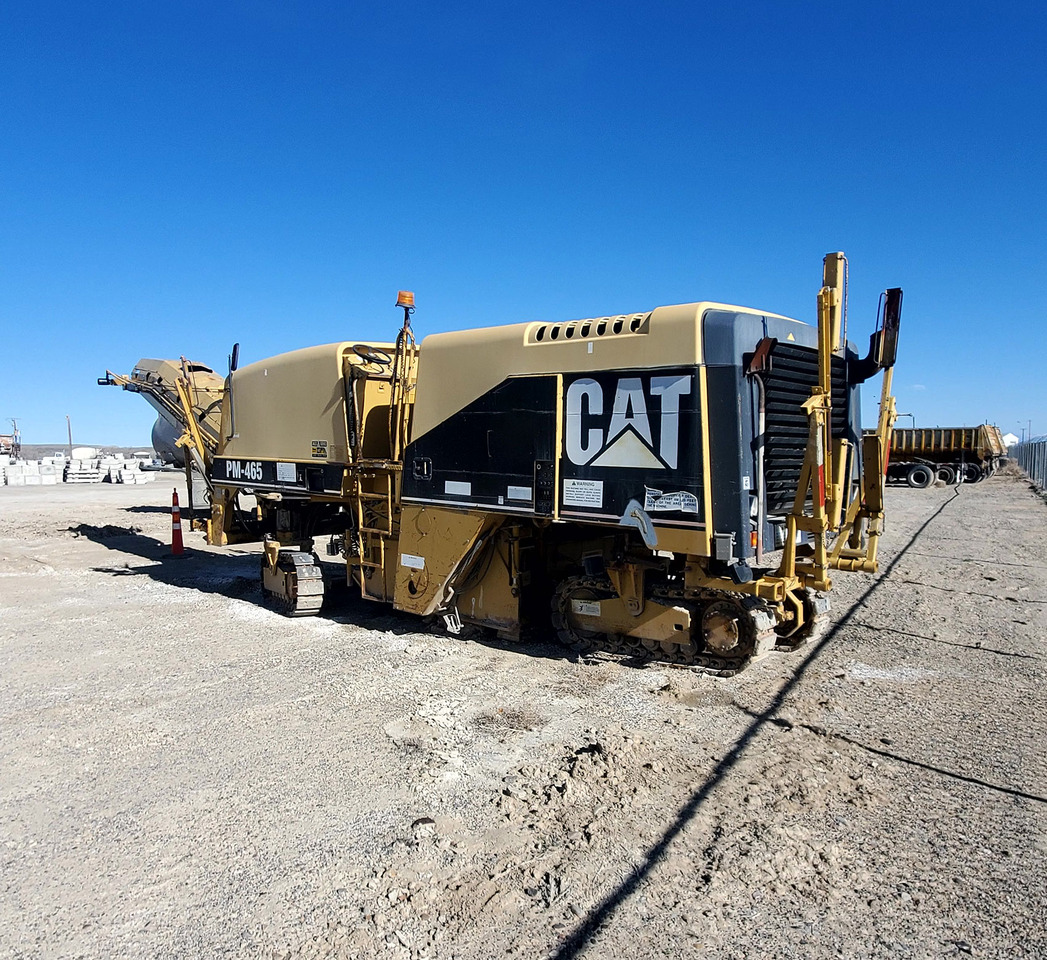Caterpillar PM-465 - Kaltfräse: das Bild 2 Caterpillar PM-465 - Kaltfräse: das Bild 2