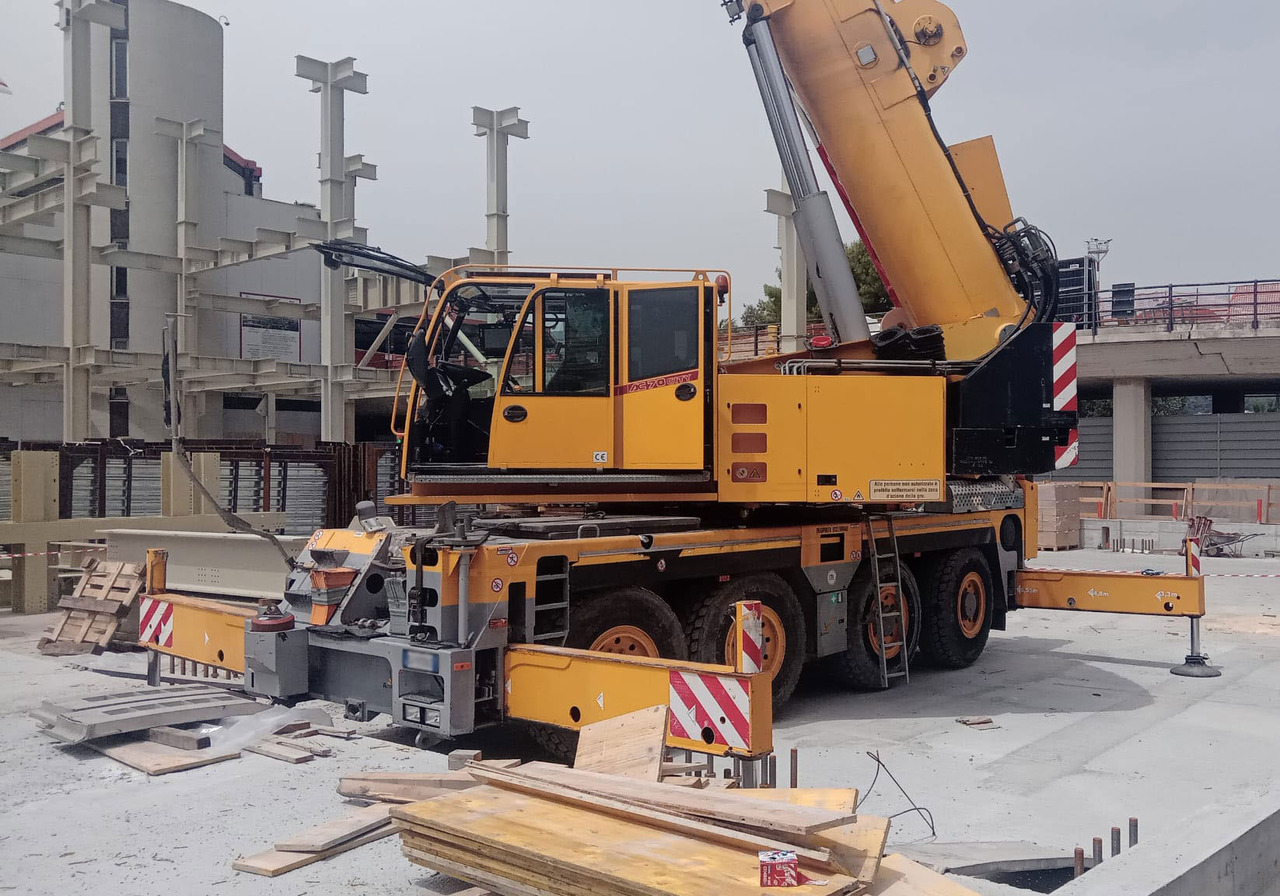 Demag AC 70 City - Mobilkran: das Bild 2 Demag AC 70 City - Mobilkran: das Bild 2