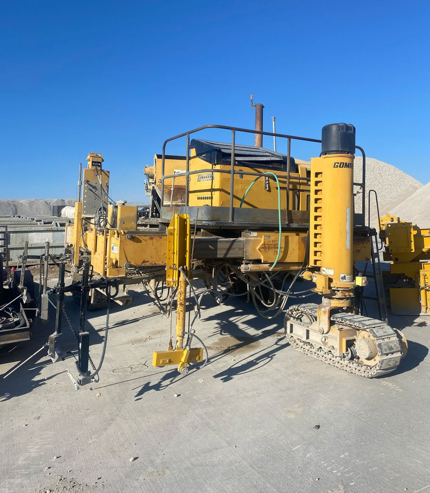 Gomaco Commander III - Gleitschalungsfertiger: das Bild 2 Gomaco Commander III - Gleitschalungsfertiger: das Bild 2