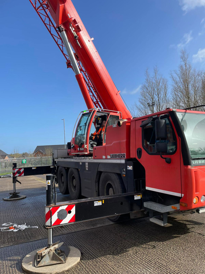 Liebherr LTM 1055-3.1 - Mobilkran: das Bild 5 Liebherr LTM 1055-3.1 - Mobilkran: das Bild 5