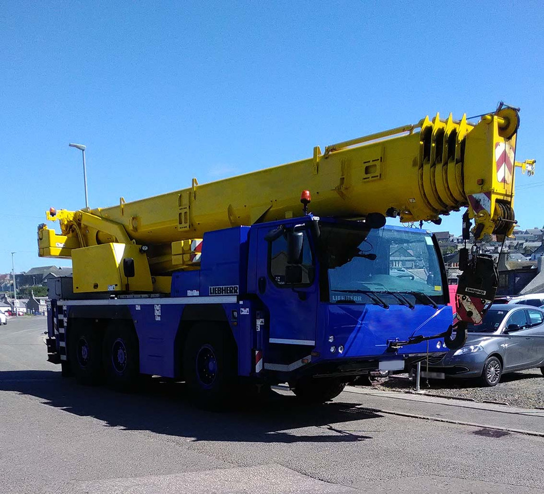 Liebherr LTM 1055-3.2 - Mobilkran: das Bild 3 Liebherr LTM 1055-3.2 - Mobilkran: das Bild 3