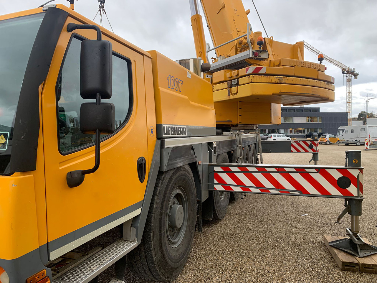 Liebherr LTM 1100-5.2 - Mobilkran: das Bild 4 Liebherr LTM 1100-5.2 - Mobilkran: das Bild 4