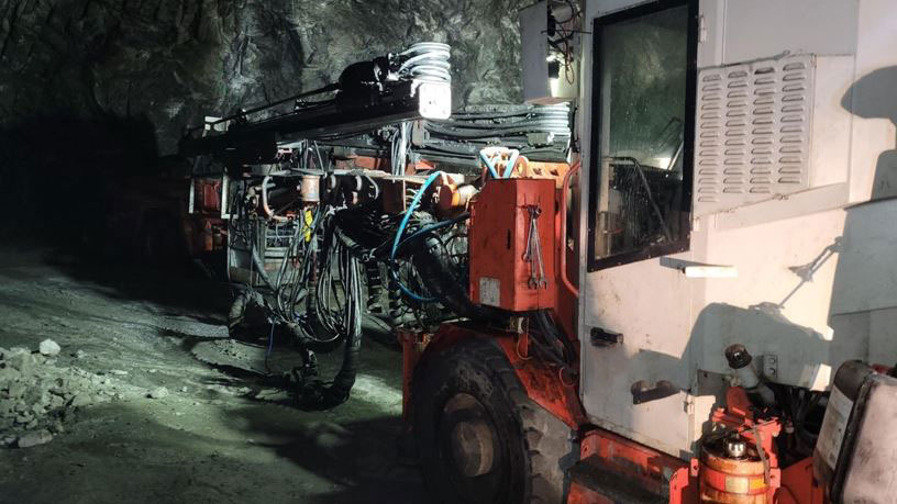 Sandvik DD420-S60C - Horizontalbohrgerät: das Bild 3 Sandvik DD420-S60C - Horizontalbohrgerät: das Bild 3
