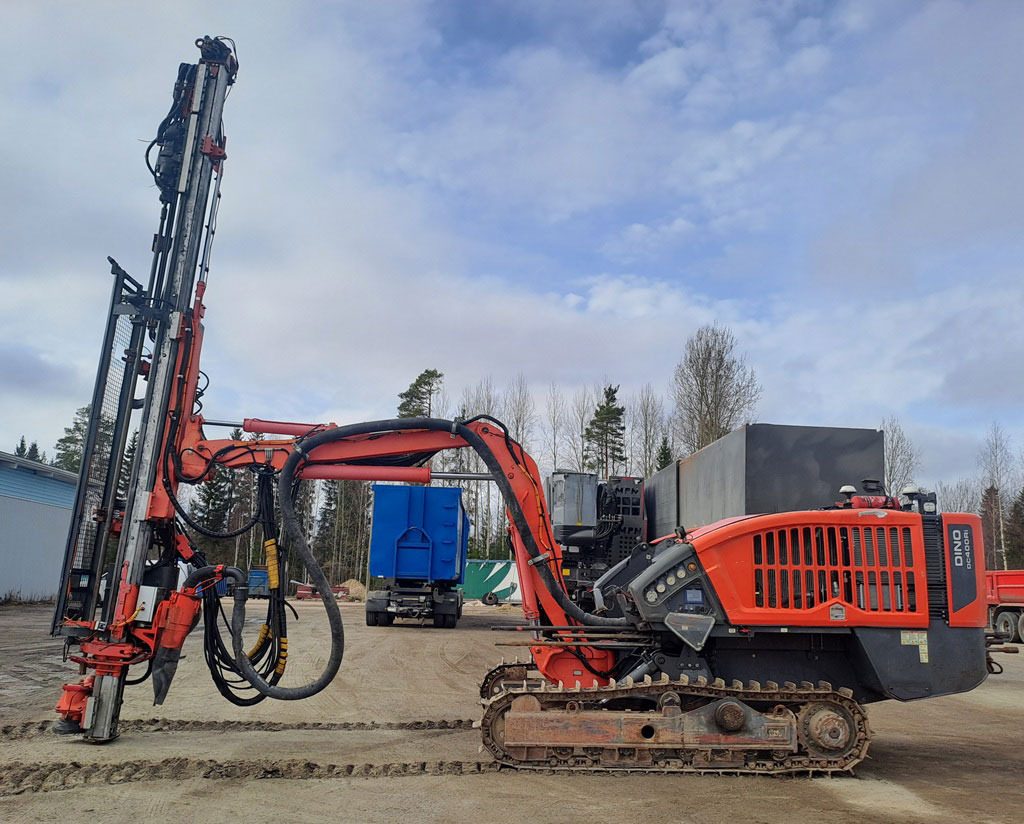 Sandvik Dino DC400Ri - Bohrgerät: das Bild 1 Sandvik Dino DC400Ri - Bohrgerät: das Bild 1