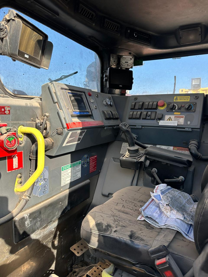 Horizontalbohrgerät Sandvik LH410: das Bild 7