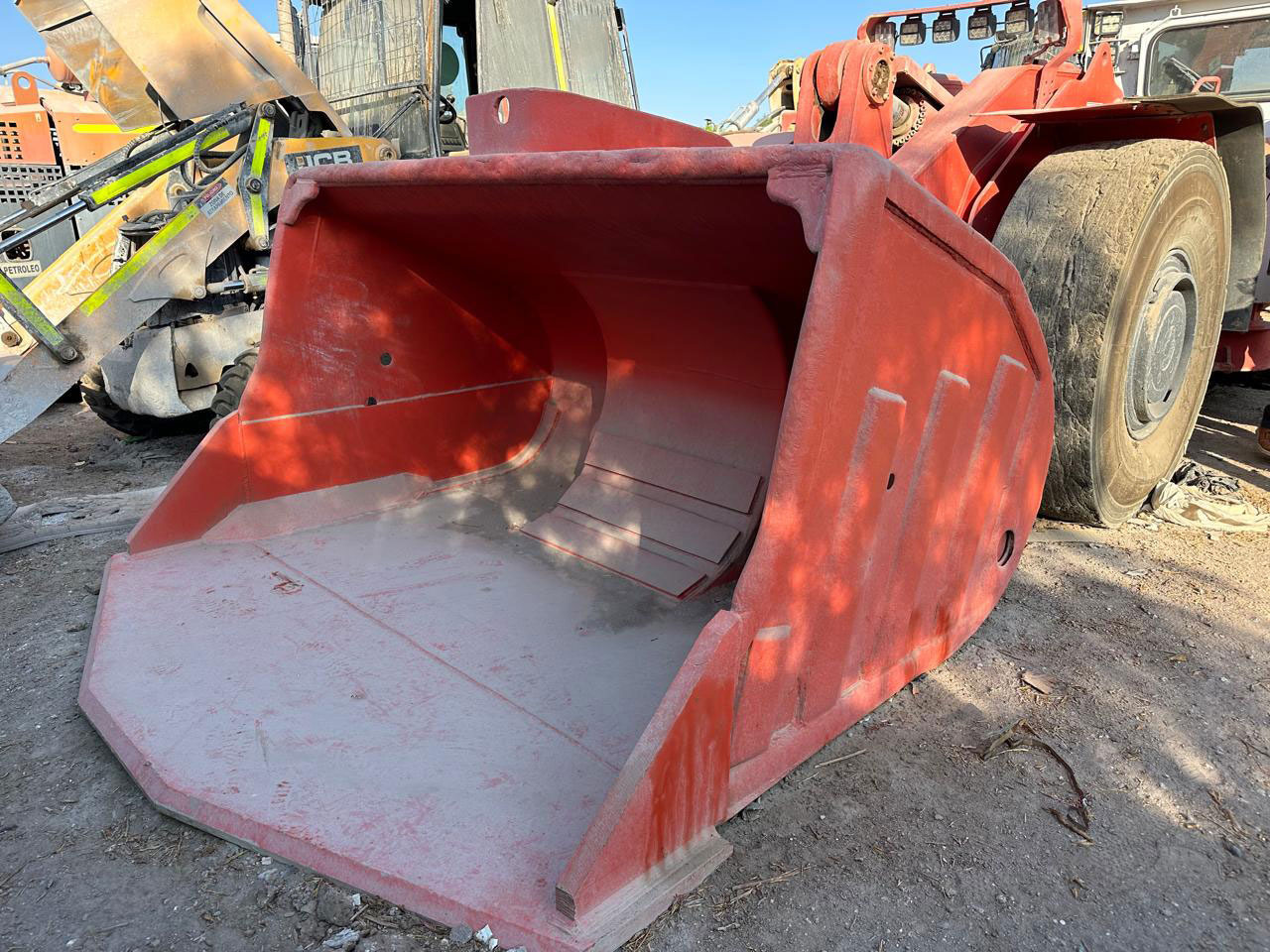 Horizontalbohrgerät Sandvik LH410: das Bild 6