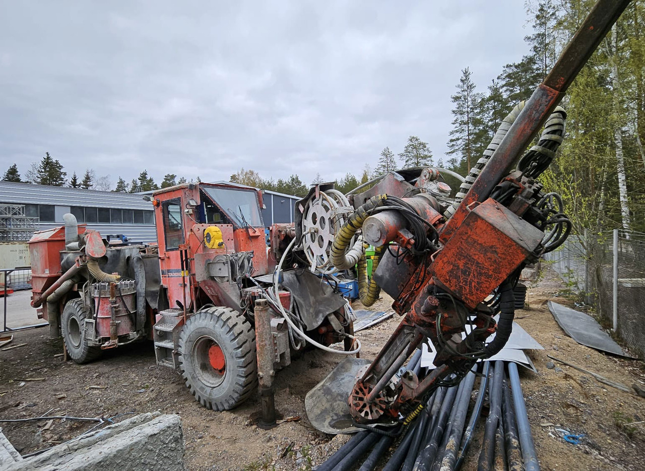 Tamrock Cabolt 530 - Horizontalbohrgerät: das Bild 4 Tamrock Cabolt 530 - Horizontalbohrgerät: das Bild 4