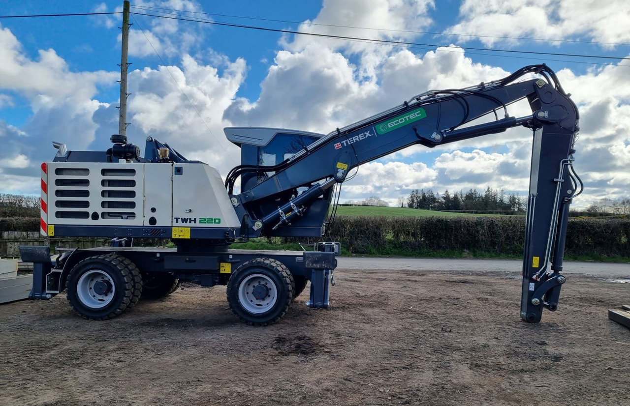 Terex Ecotec TWH 220 - Umschlagbagger: das Bild 1 Terex Ecotec TWH 220 - Umschlagbagger: das Bild 1