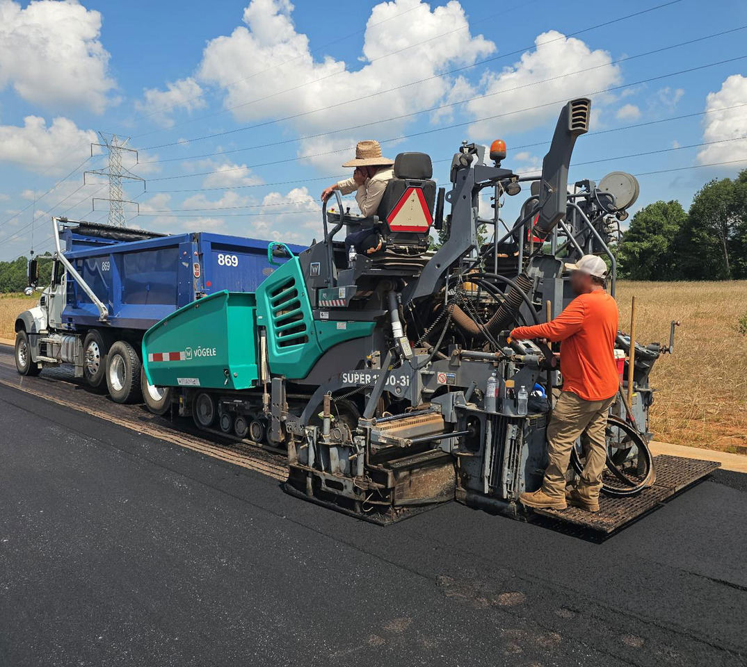 Vogele Super 1700-3i - Asphaltfertiger/ Straßenfertiger: das Bild 3 Vogele Super 1700-3i - Asphaltfertiger/ Straßenfertiger: das Bild 3