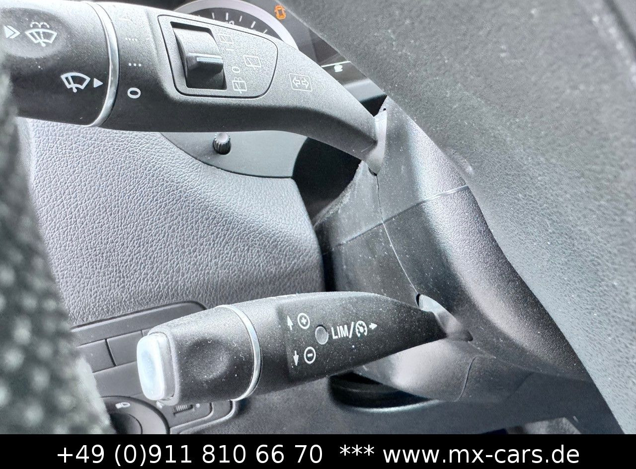 Personentransporter Mercedes-Benz Vito 110 CDi Tourer extralang 9 Sitze Bus Klima: das Bild 14
