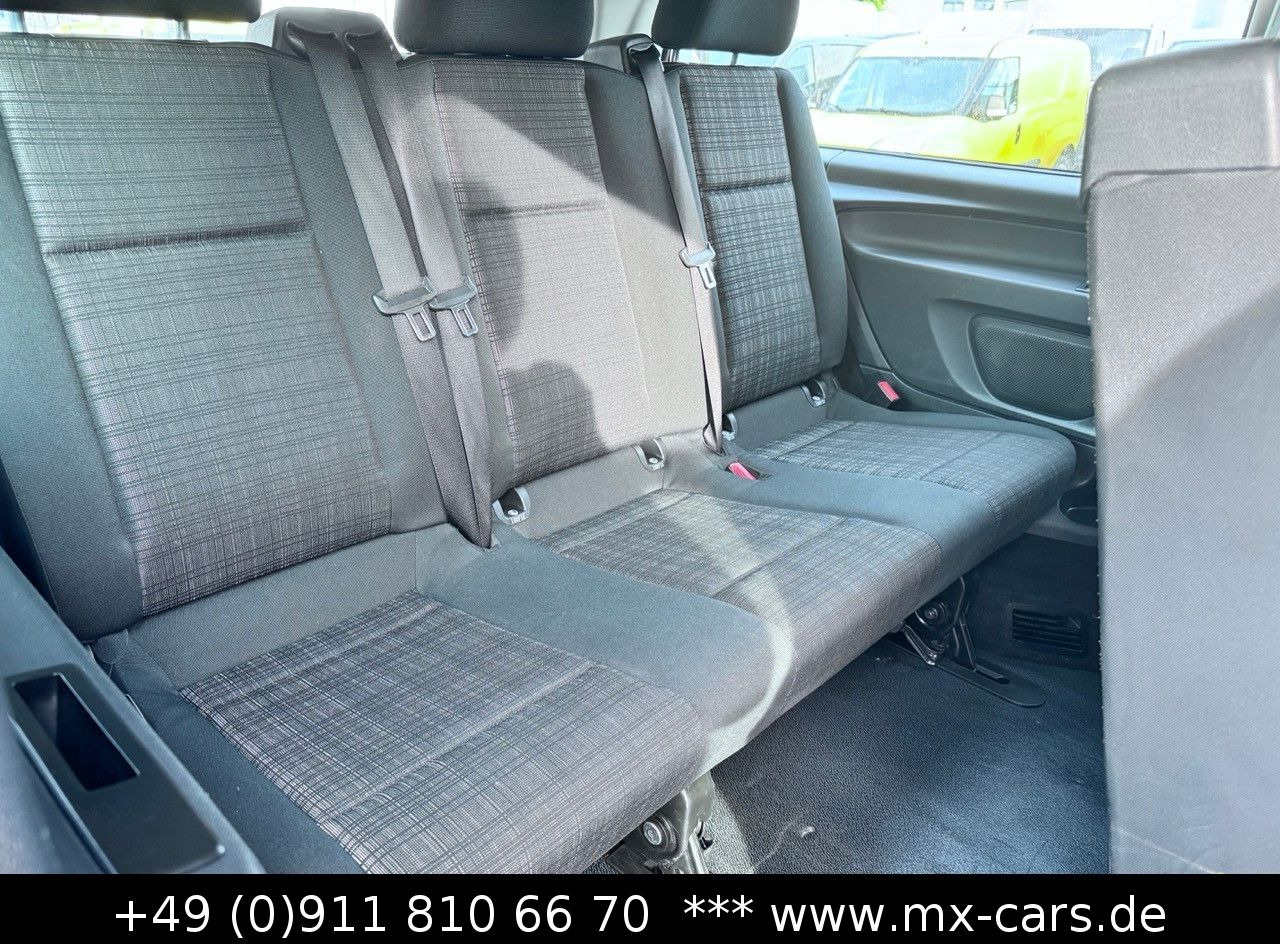 Personentransporter Mercedes-Benz Vito 110 CDi Tourer extralang 9 Sitze Bus Klima: das Bild 17