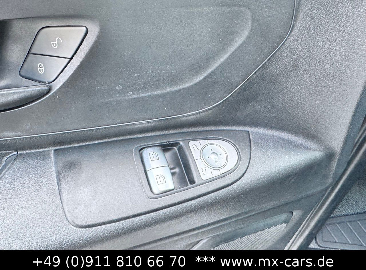 Personentransporter Mercedes-Benz Vito 110 CDi Tourer extralang 9 Sitze Bus Klima: das Bild 26