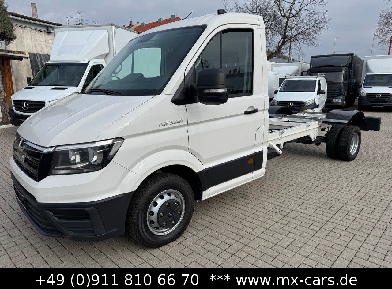 MAN TGE 5.180 Chassis 3,5 t - 5,0 t. - 2 Stück 3.180 - Transporter: das Bild 1 MAN TGE 5.180 Chassis 3,5 t - 5,0 t. - 2 Stück 3.180 - Transporter: das Bild 1