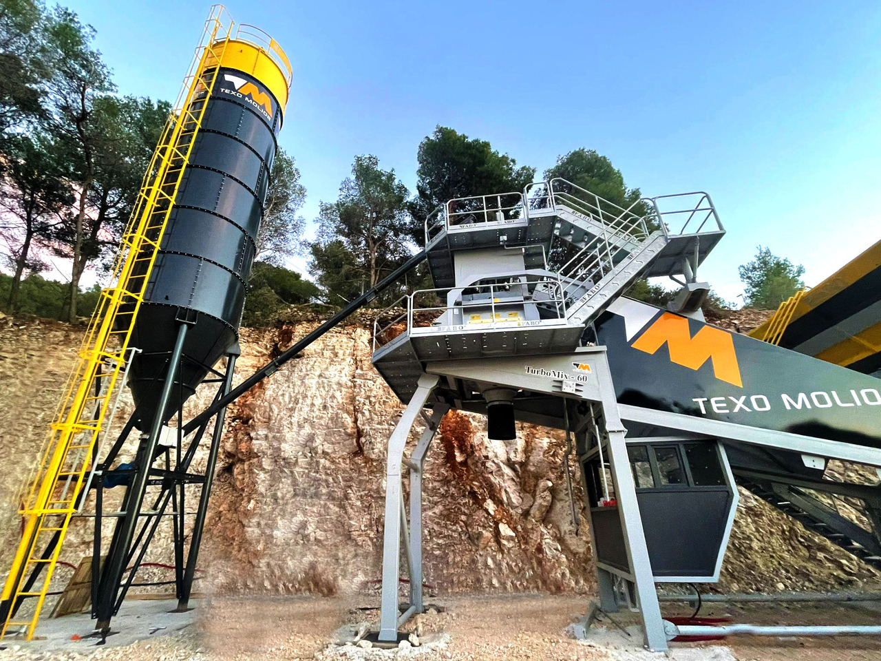 FABO Mobile Concrete Batching Plants - Betonmischanlage: das Bild 2 FABO Mobile Concrete Batching Plants - Betonmischanlage: das Bild 2