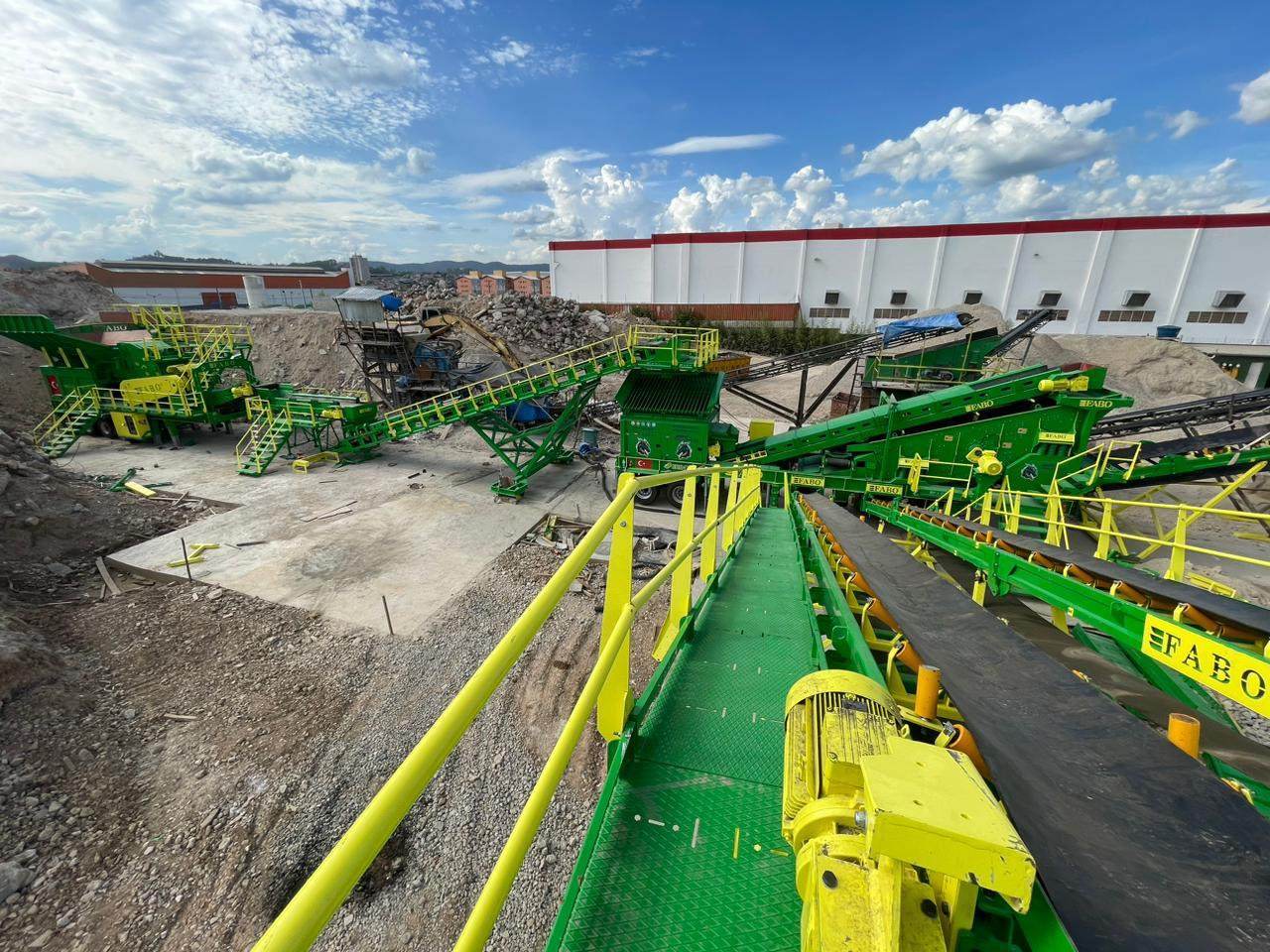 FABO Mobile crusher - Mobile Brechanlage: das Bild 5 FABO Mobile crusher - Mobile Brechanlage: das Bild 5