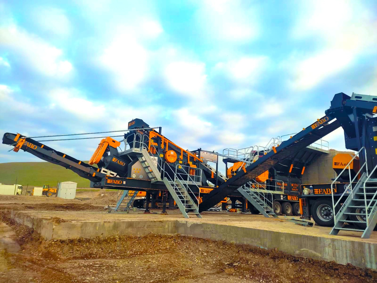 FABO mining machinery - crushing plant - Bergbaumaschine: das Bild 3 FABO mining machinery - crushing plant - Bergbaumaschine: das Bild 3