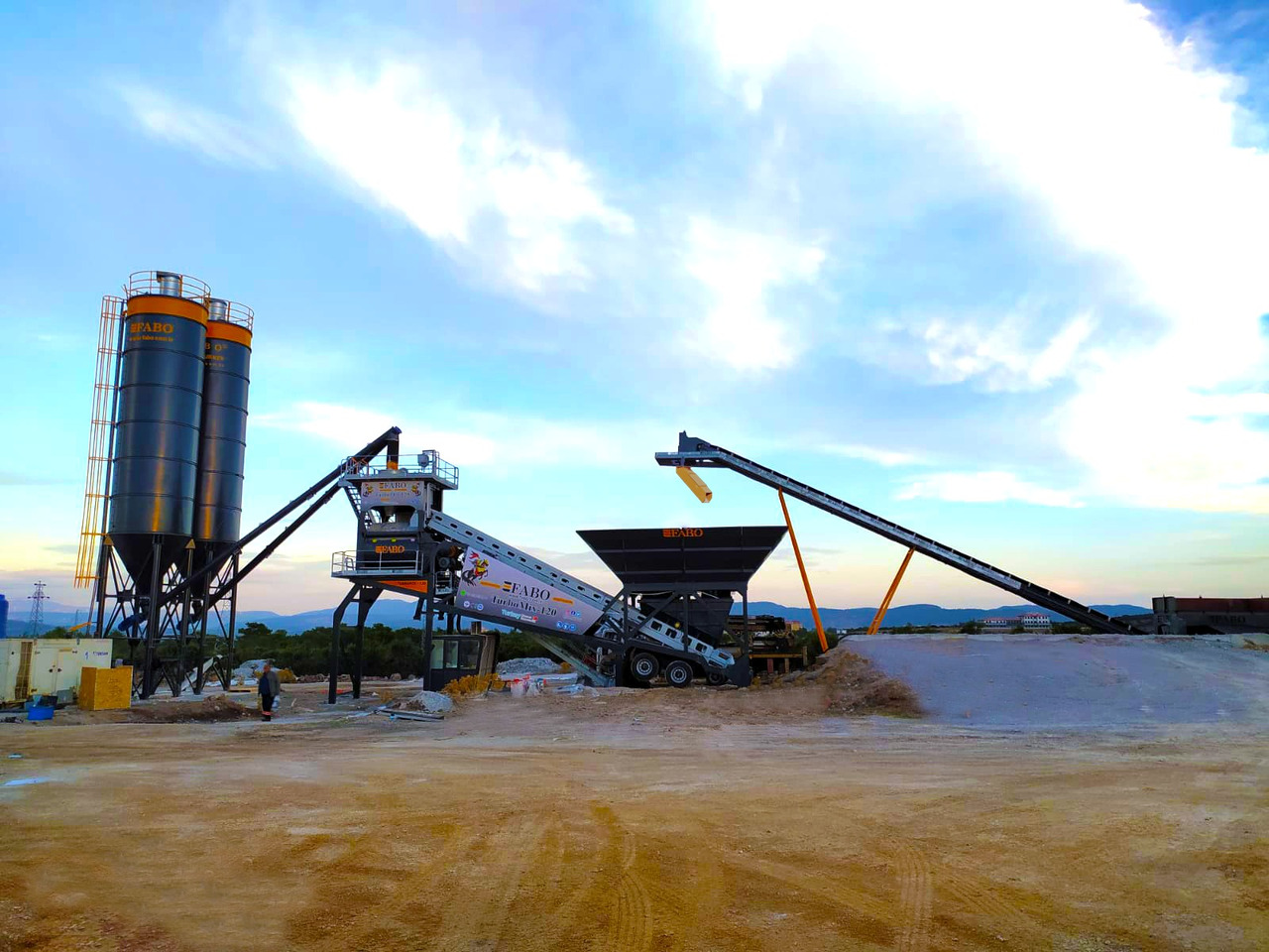 FABO mobile concrete batching plant - Betonmischanlage: das Bild 5 FABO mobile concrete batching plant - Betonmischanlage: das Bild 5