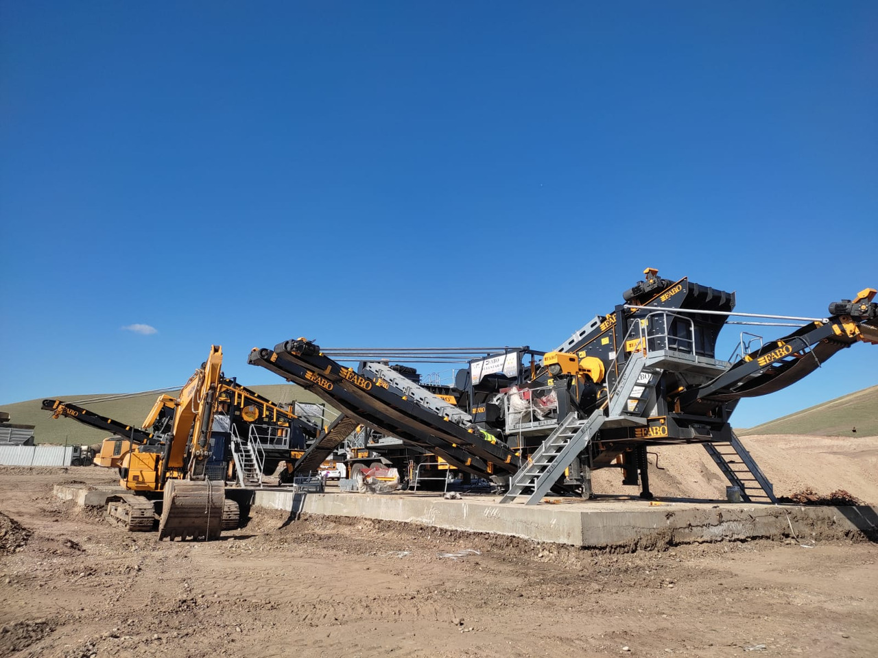 Backenbrecher, Zustand - NEU FABO mobile jaw crusher: das Bild 10