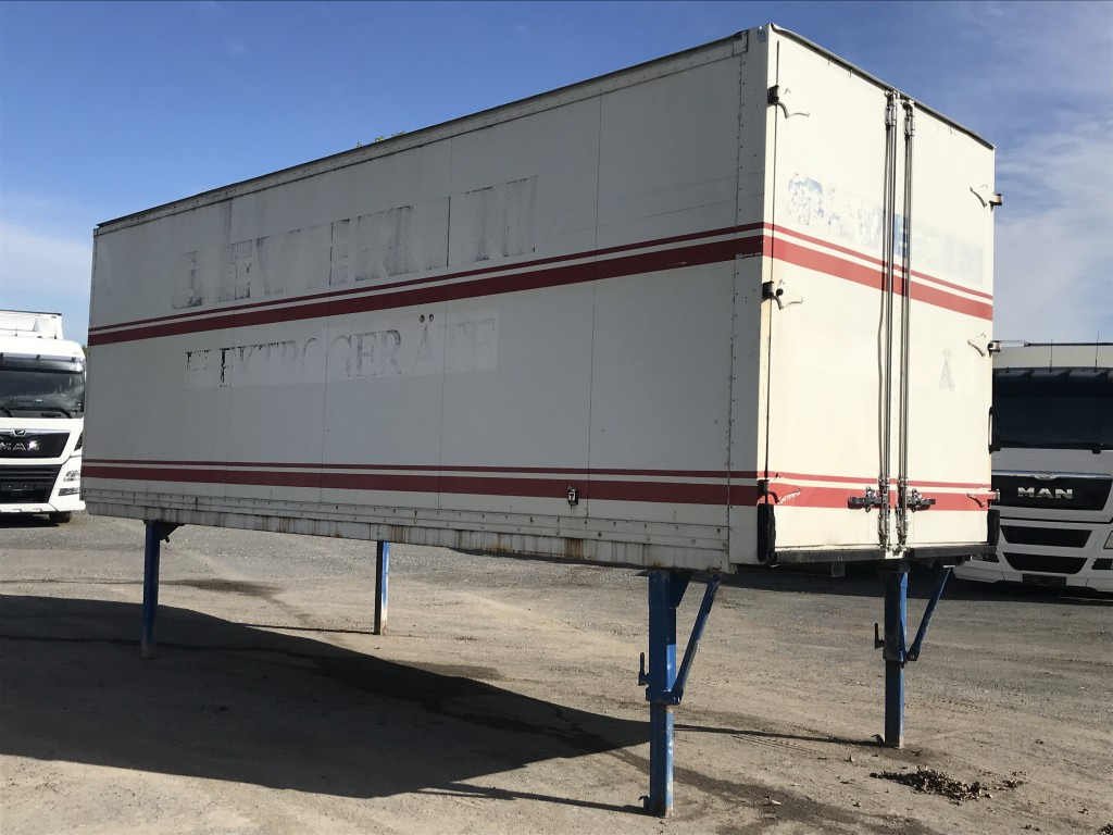 ACKERMANN-FRUEHAUF AWL - KOFFER AWL-Koffer mit Seitentür 7 m - Kofferaufbau: das Bild 2 ACKERMANN-FRUEHAUF AWL - KOFFER AWL-Koffer mit Seitentür 7 m - Kofferaufbau: das Bild 2