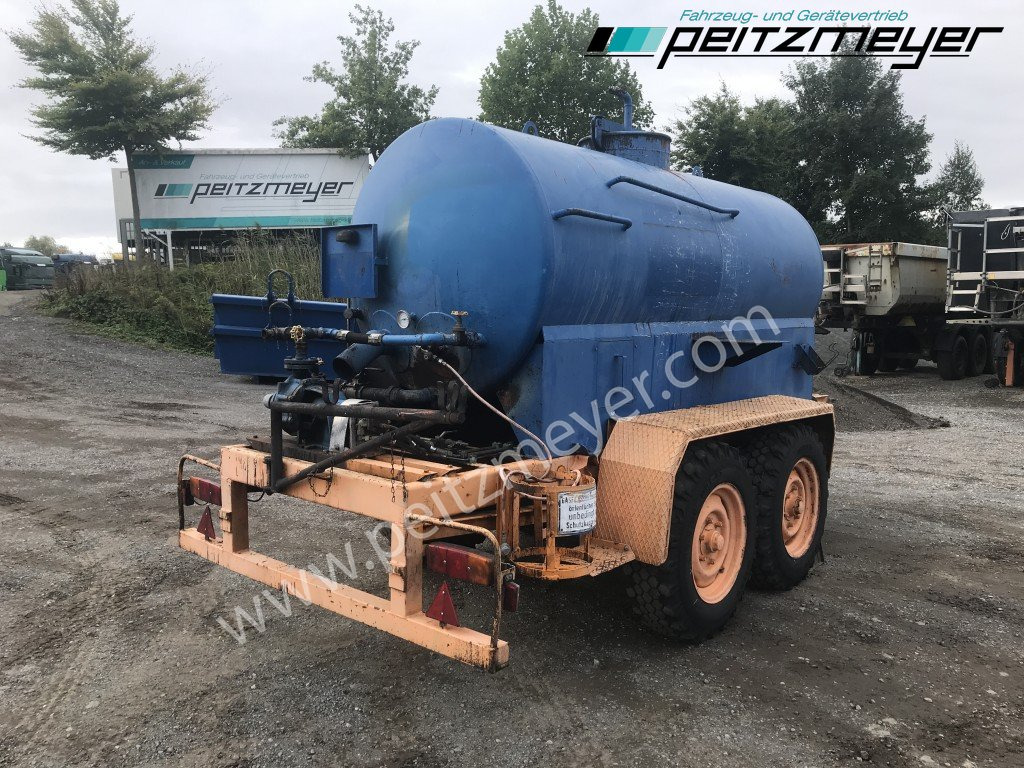 BATHE TANDEMANHÄNGER Bitum / Teerkocher 3,5 m³ Hatz Diesel-Motor 1 B 40 - Bitumenspritzmaschine: das Bild 1 BATHE TANDEMANHÄNGER Bitum / Teerkocher 3,5 m³ Hatz Diesel-Motor 1 B 40 - Bitumenspritzmaschine: das Bild 1