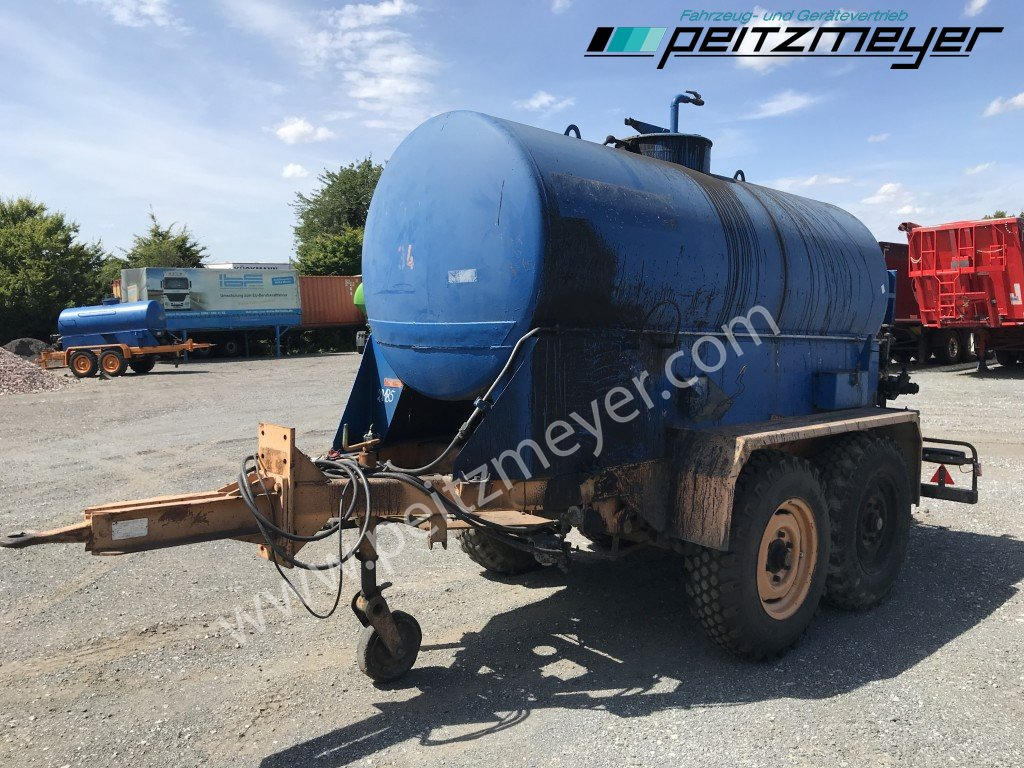 BATHE TANDEMANHÄNGER Bitum / Teerkocher 3,5 m³ Hatz Diesel-Motor 1 B 40 - Bitumenspritzmaschine: das Bild 4 BATHE TANDEMANHÄNGER Bitum / Teerkocher 3,5 m³ Hatz Diesel-Motor 1 B 40 - Bitumenspritzmaschine: das Bild 4