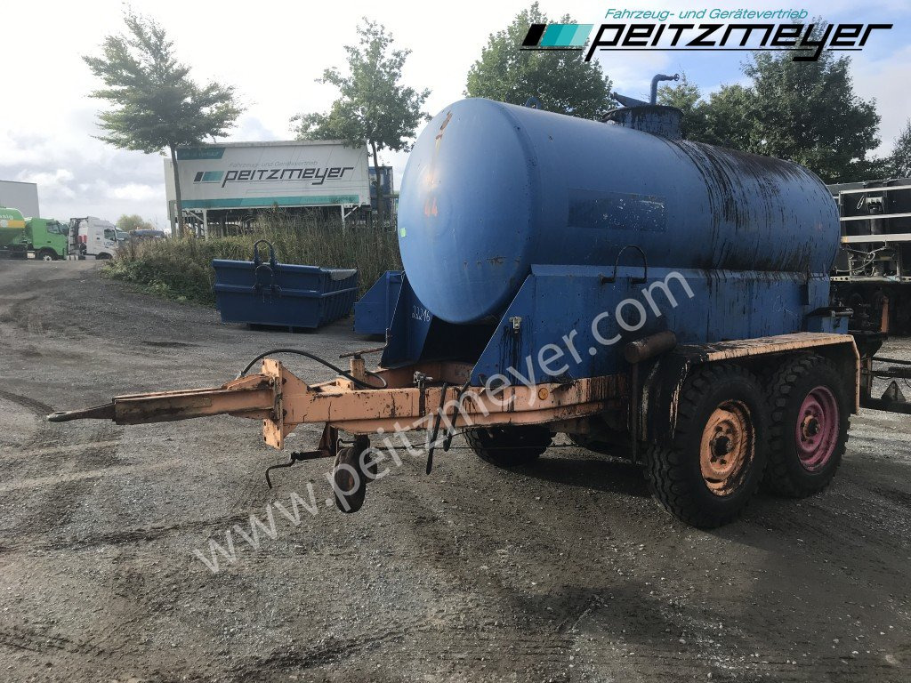 BATHE TANDEMANHÄNGER Bitum / Teerkocher 3,5 m³ Hatz Diesel-Motor 1 B 40 - Bitumenspritzmaschine: das Bild 4 BATHE TANDEMANHÄNGER Bitum / Teerkocher 3,5 m³ Hatz Diesel-Motor 1 B 40 - Bitumenspritzmaschine: das Bild 4
