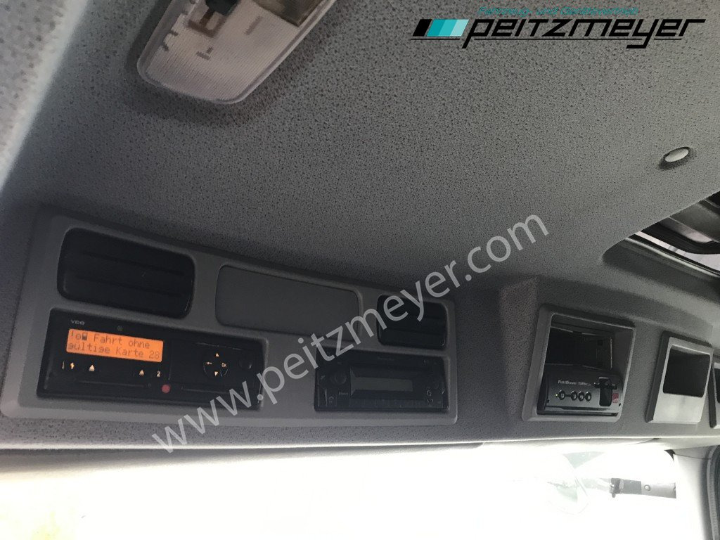 Koffer LKW MERCEDES-BENZ Atego 818 L Koffer + LBW Euro 6, Klima, AHK,: das Bild 14